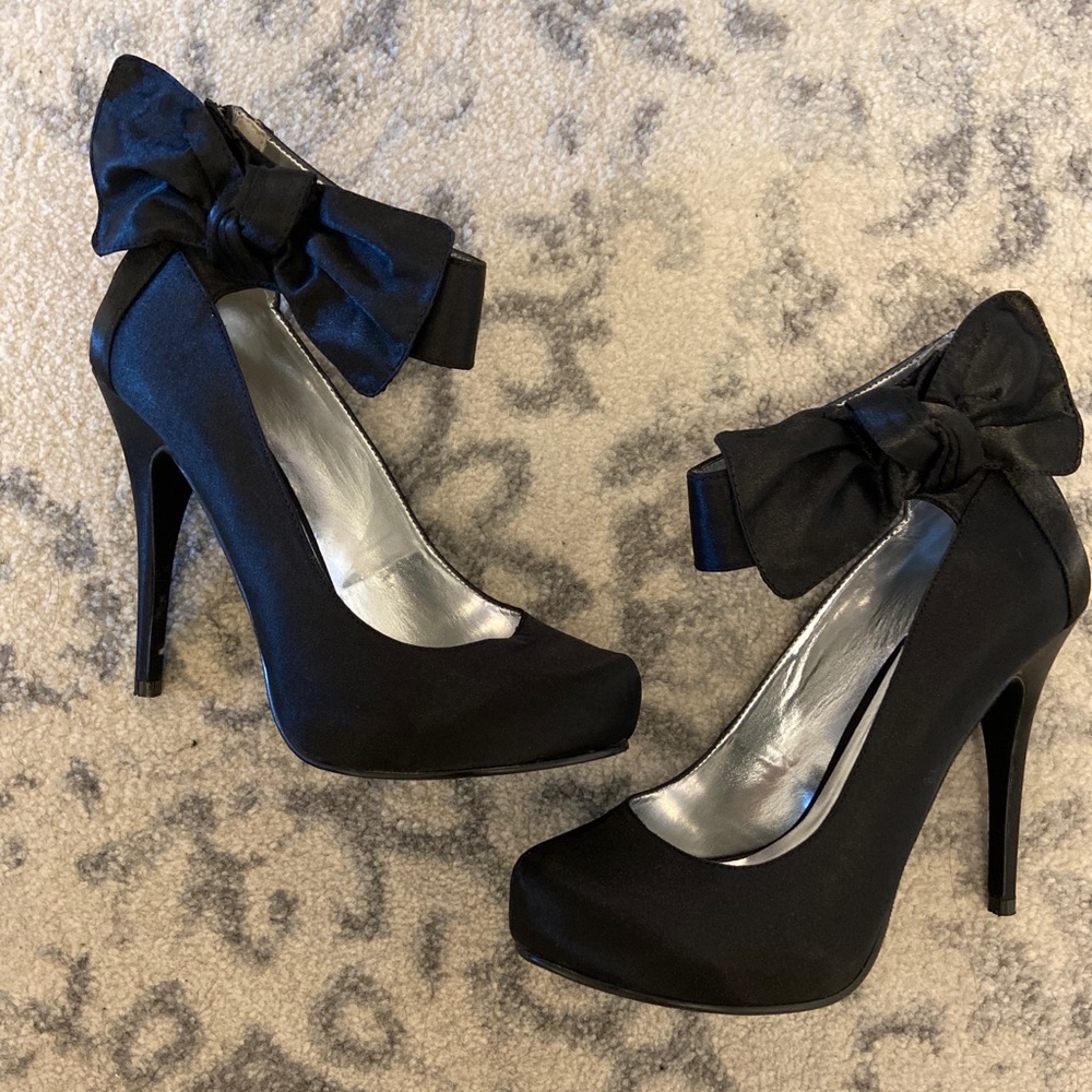 Michael Antonio Heels